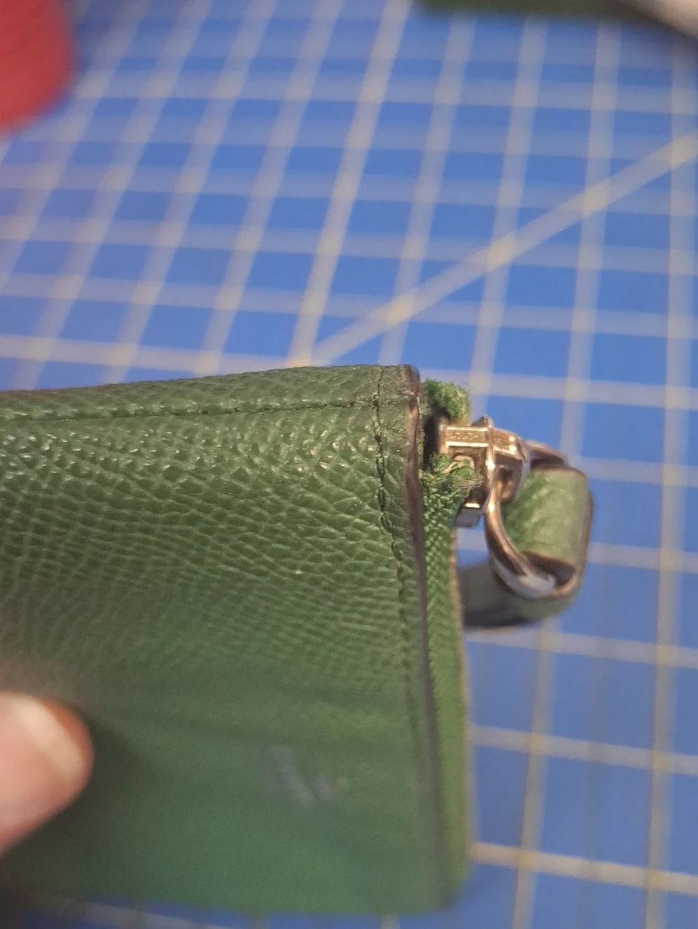 Green Leather wristlet Coach Corner Zip 6x4 Wallet Feb 2017 Preloved